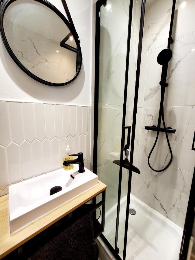 Studio Jeannette Avec Balcon Et Juste A 130 Metres Plage ! Plein Centre ! Wifi - Draps Serviettes Inclus ! 滨海图维列 外观 照片