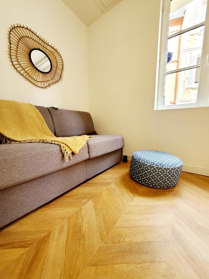 Studio Jeannette Avec Balcon Et Juste A 130 Metres Plage ! Plein Centre ! Wifi - Draps Serviettes Inclus ! 滨海图维列 外观 照片